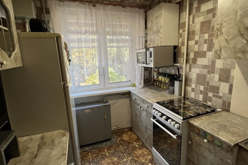 Продаётся 3-комнатная квартира, 60.4 м²