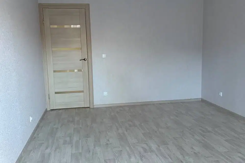 Продаётся 1-комнатная квартира, 38 м²