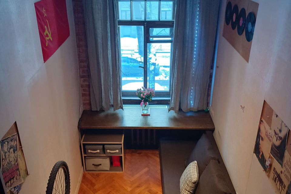Продаётся комната в 5-комн. квартире, 15 м²