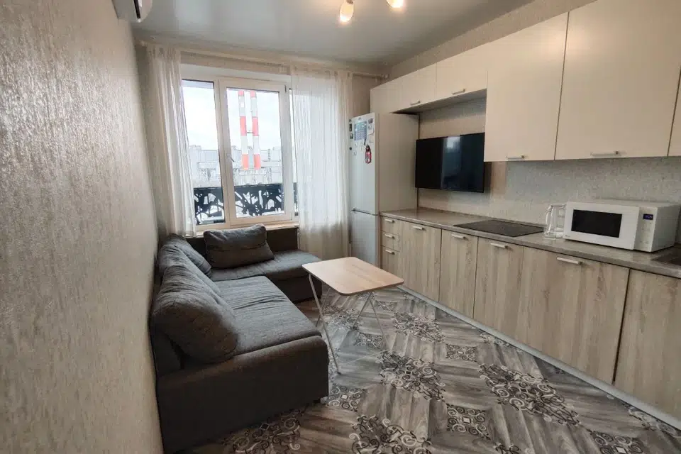 Продаётся 1-комнатная квартира, 38 м²