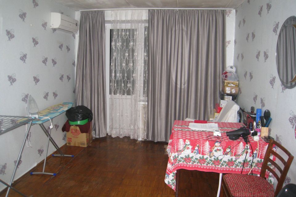 Продаётся 3-комнатная квартира, 57 м²