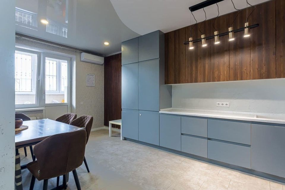 Продаётся 2-комнатная квартира, 90 м²