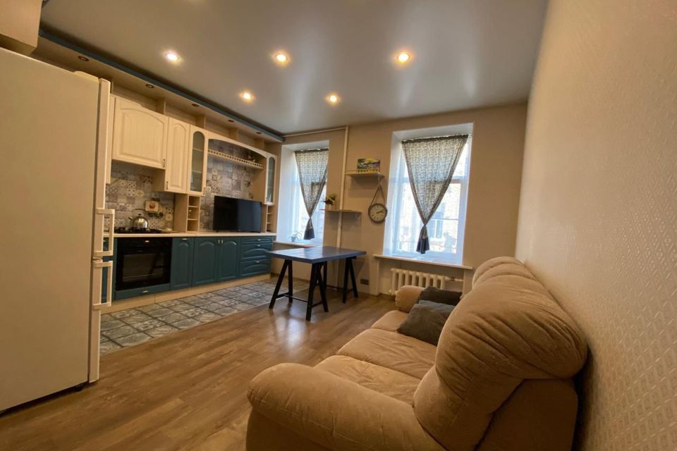 Продаётся 2-комнатная квартира, 65.7 м²