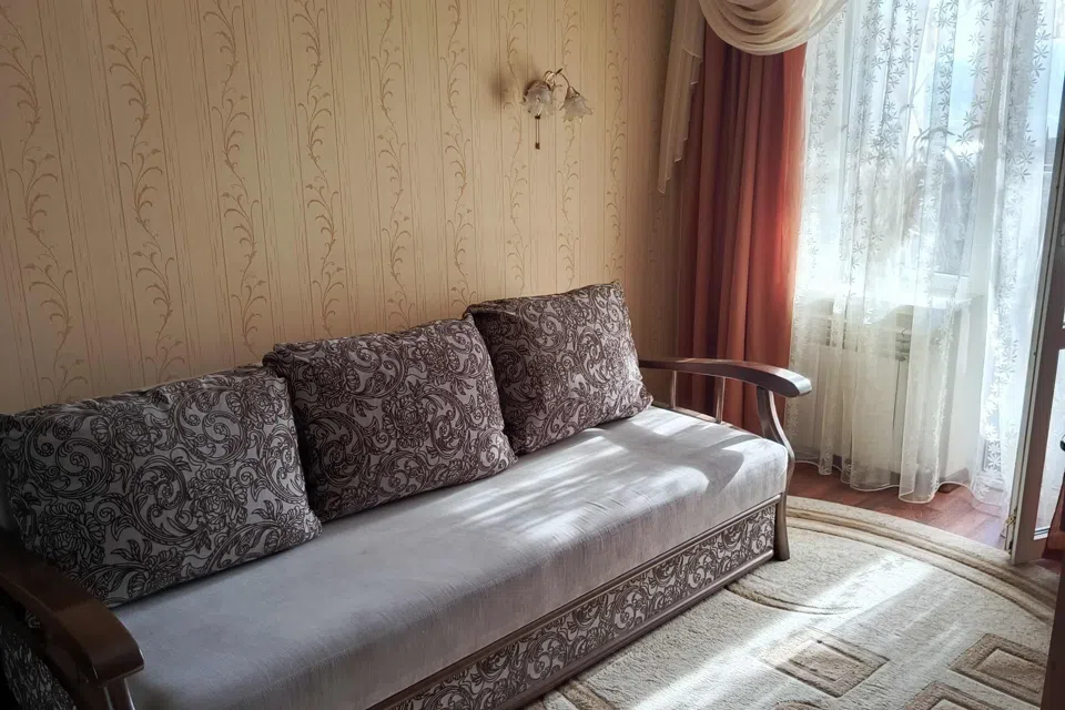 Продаётся 2-комнатная квартира, 47.2 м²