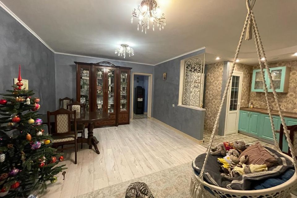 Продаётся 2-комнатная квартира, 55.7 м²