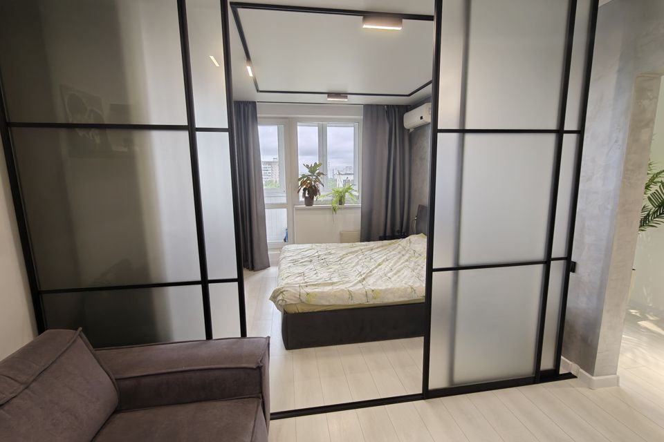 Продаётся 1-комнатная квартира, 38 м²