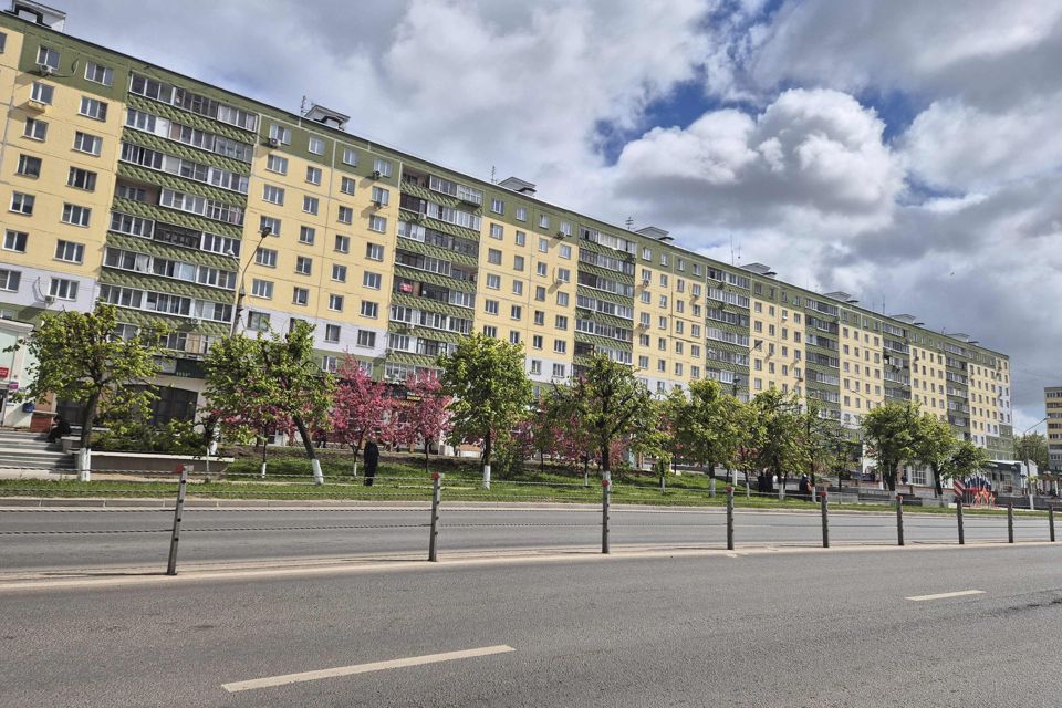 Продаётся 3-комнатная квартира, 59.4 м²