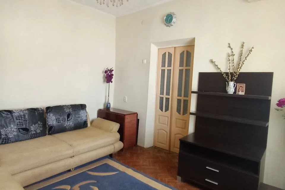 Продаётся 2-комнатная квартира, 42.3 м²