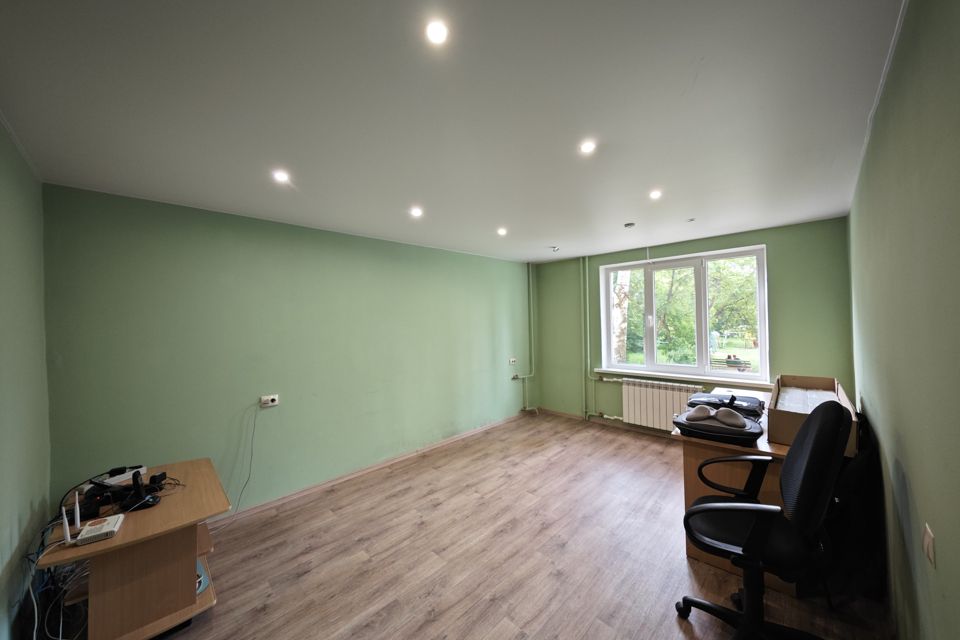 Продаётся 4-комнатная квартира, 80.1 м²