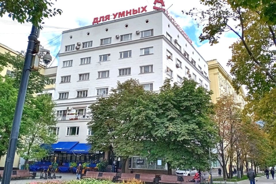 Продаётся комната в 4-комн. квартире, 16.6 м²