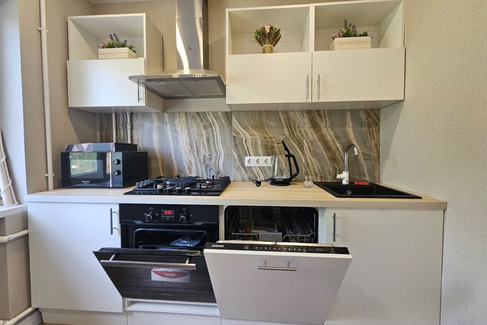 Продаётся 3-комнатная квартира, 55 м²
