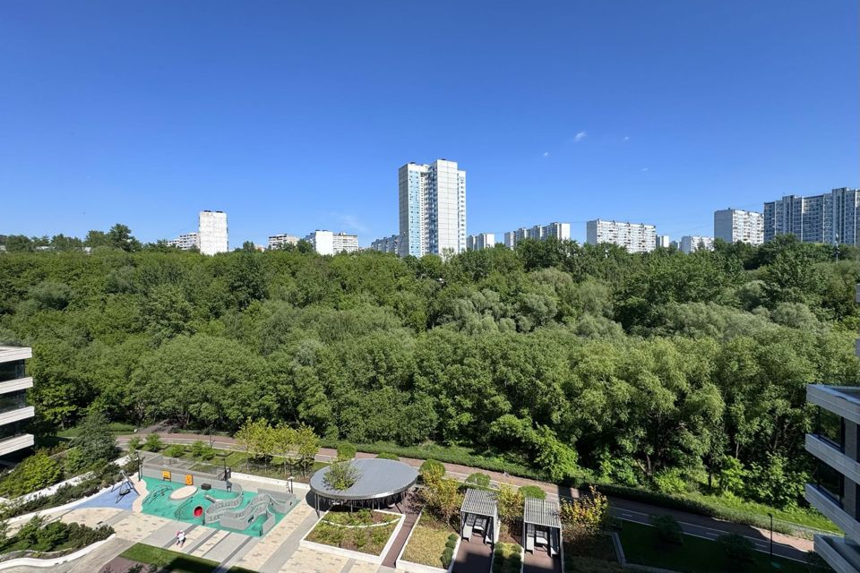 Продаётся 2-комнатная квартира, 92 м²