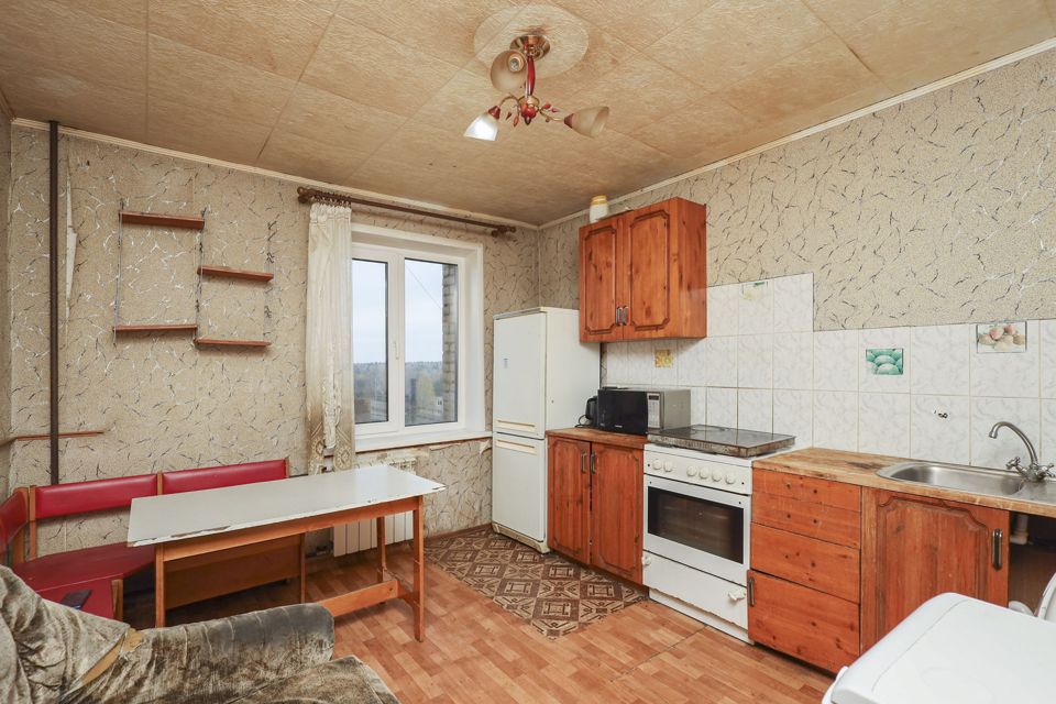 Продаётся 3-комнатная квартира, 55.8 м²