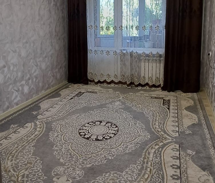 Продаётся 3-комнатная квартира, 60.5 м²