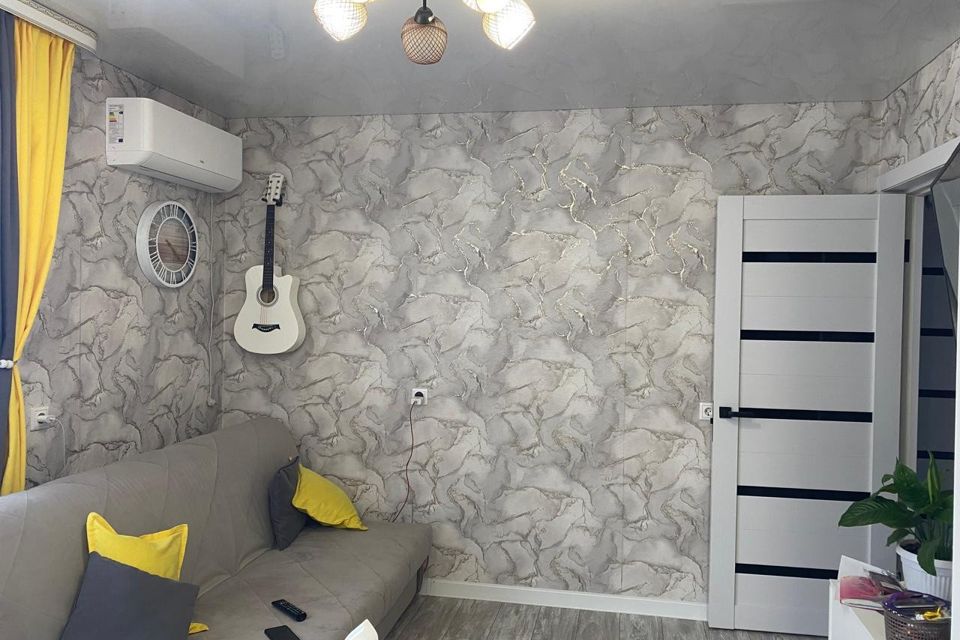 Продаётся 1-комнатная квартира, 40 м²