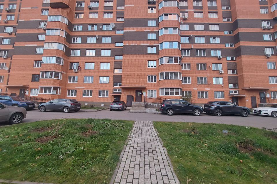 Продаётся 1-комнатная квартира, 37.9 м²