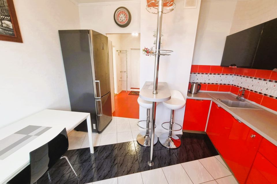 Продаётся 1-комнатная квартира, 38 м²