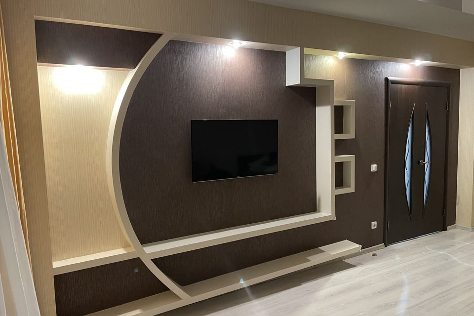 Продаётся 1-комнатная квартира, 52 м²