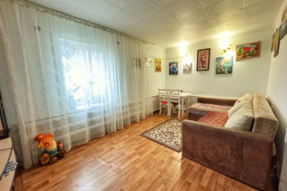 Продаётся 2-комнатная квартира, 63.8 м²