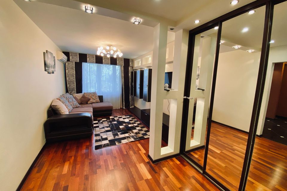 Продаётся 3-комнатная квартира, 59.2 м²