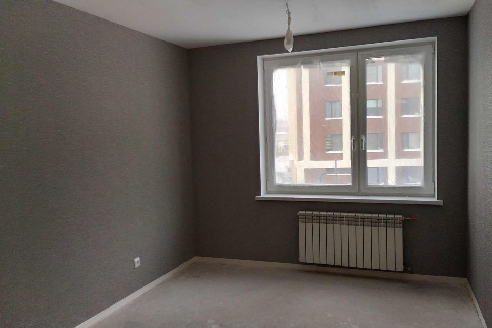 Продаётся 1-комнатная квартира, 43.3 м²