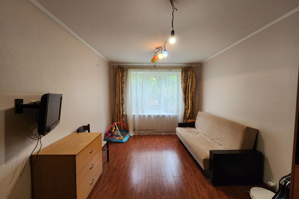 Продаётся 3-комнатная квартира, 59.3 м²