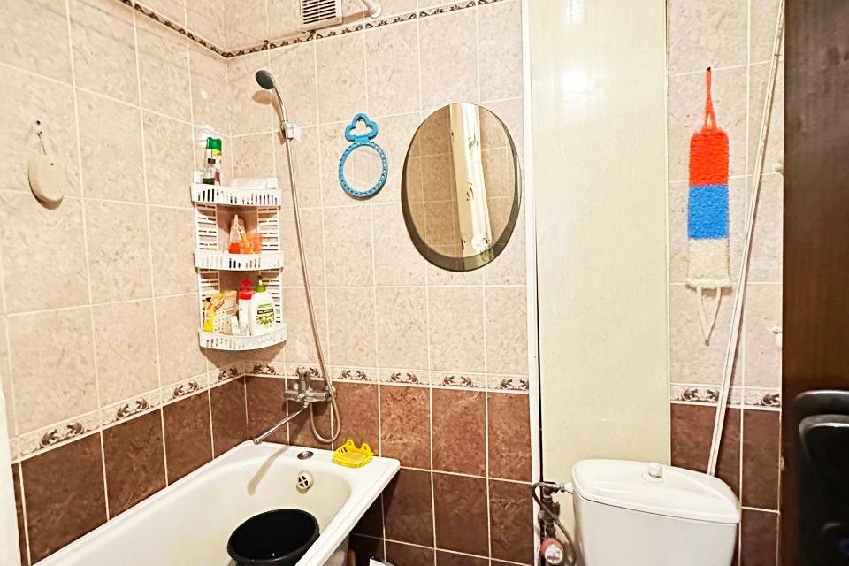 Продаётся 2-комнатная квартира, 42.7 м²