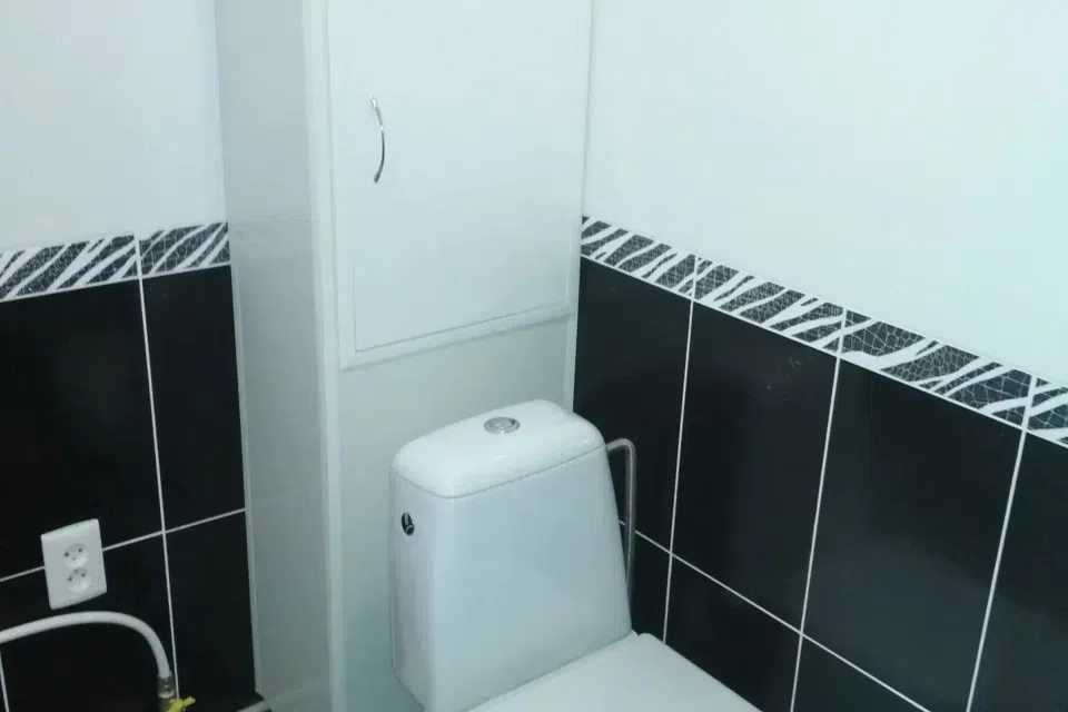 Продаётся 4-комнатная квартира, 59 м²