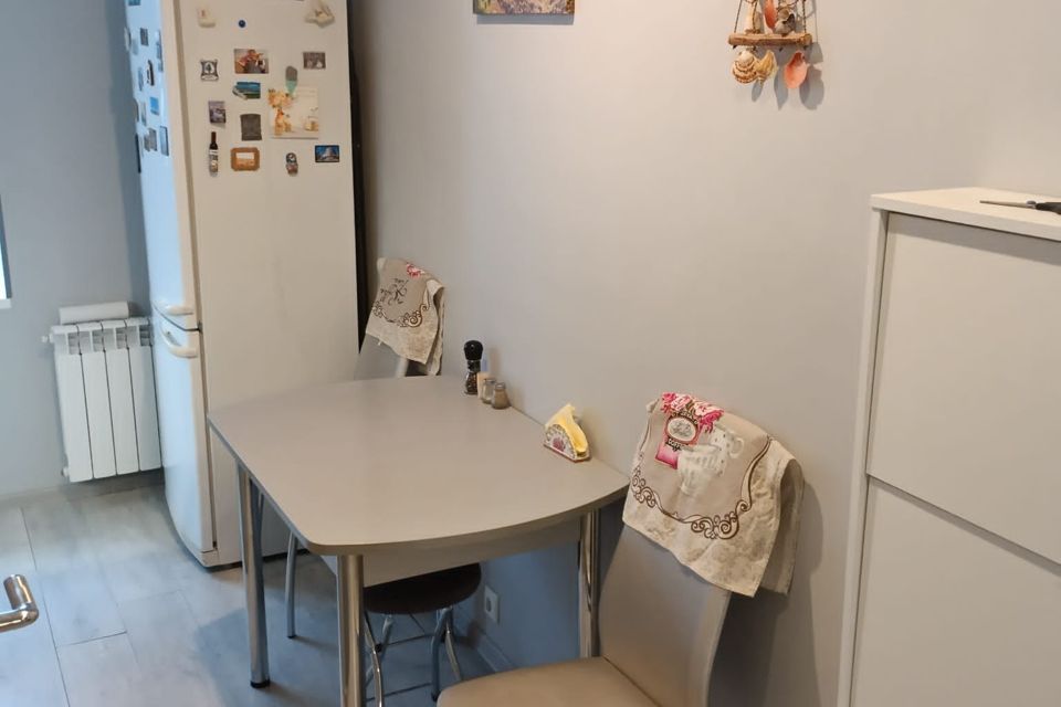Продаётся 3-комнатная квартира, 57 м²