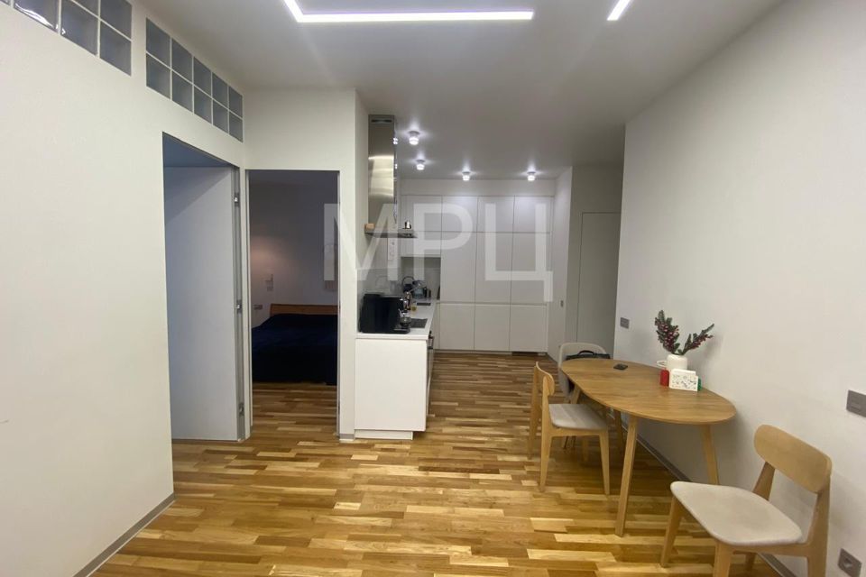 Продаётся 3-комнатная квартира, 71 м²