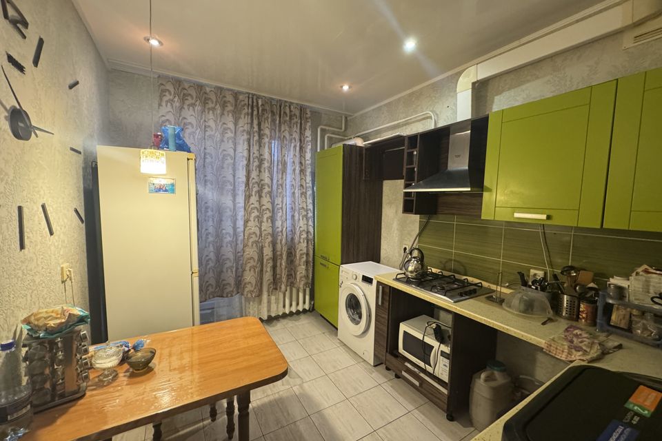 Продаётся 1-комнатная квартира, 38 м²