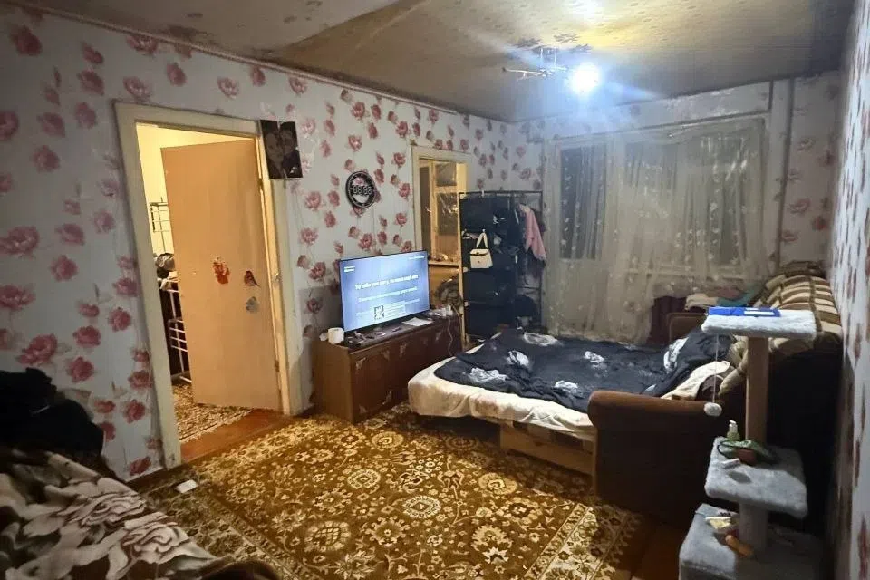 Продаётся 4-комнатная квартира, 64 м²