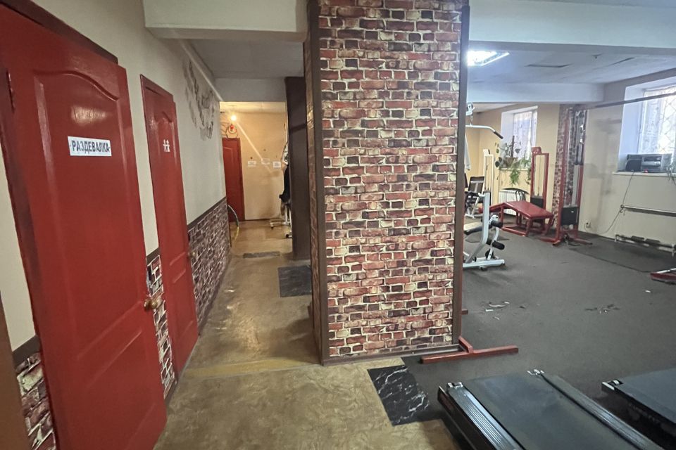 Продаётся помещение своб. назначения, 460 м²