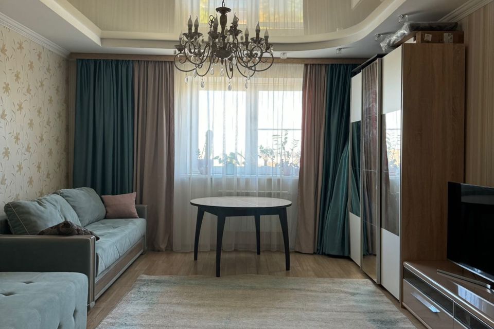 Продаётся 2-комнатная квартира, 73.2 м²