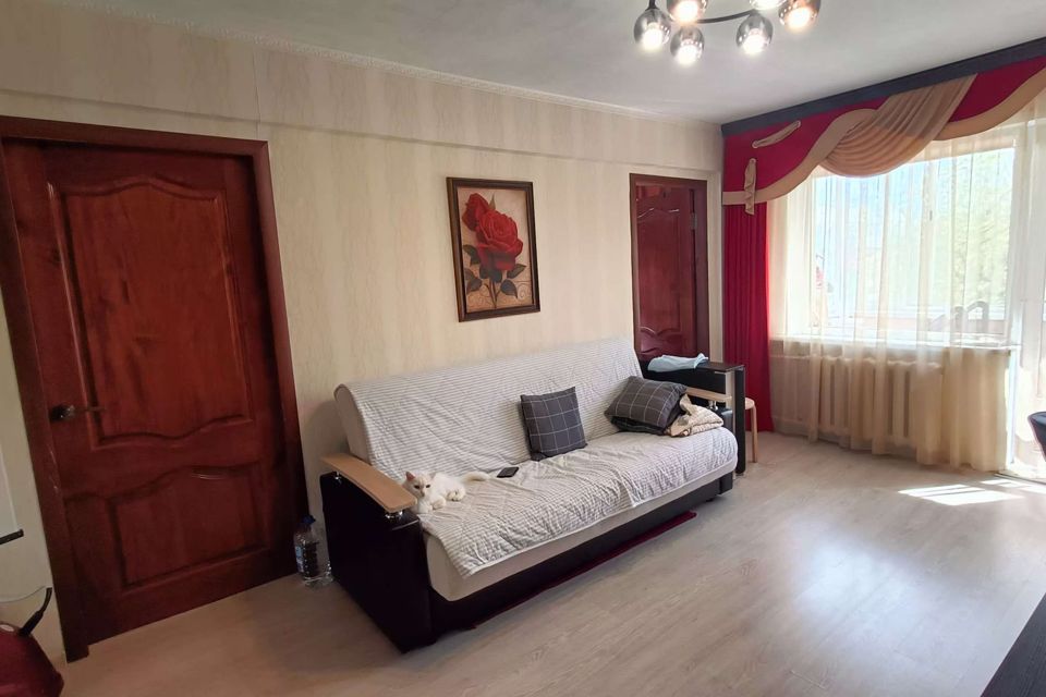 Продаётся 4-комнатная квартира, 59 м²