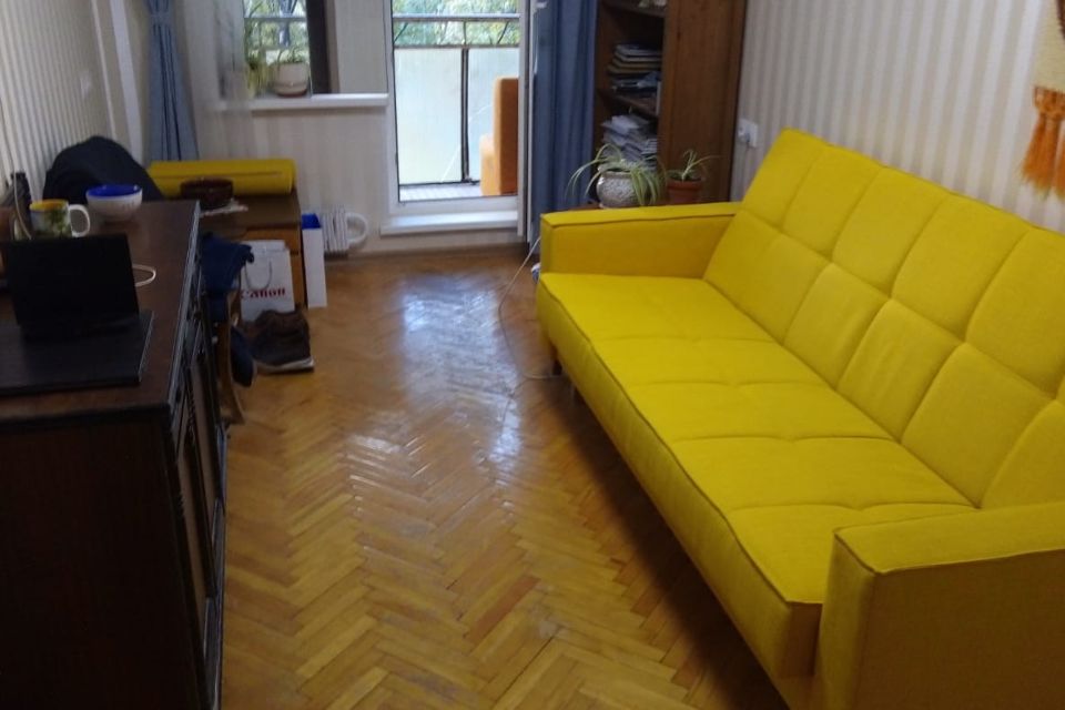 Продаётся 3-комнатная квартира, 60 м²