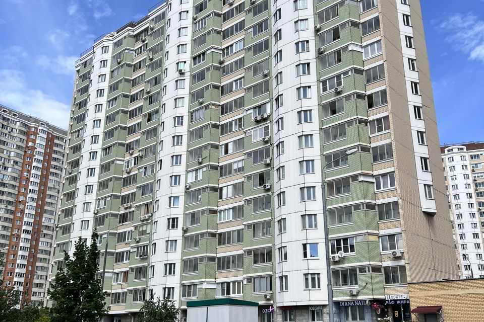 Продаётся 1-комнатная квартира, 37.6 м²