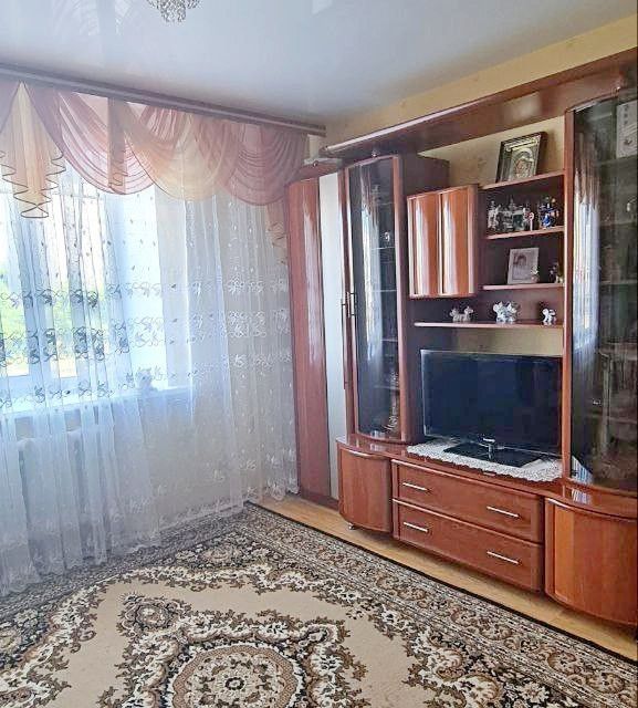 Продаётся 2-комнатная квартира, 55.8 м²