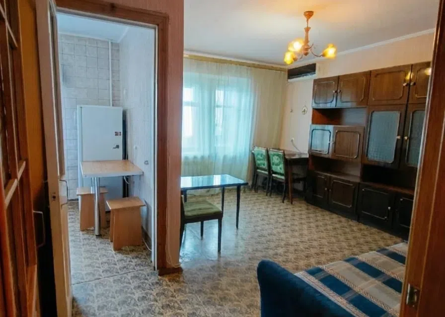 Продаётся 2-комнатная квартира, 42.2 м²