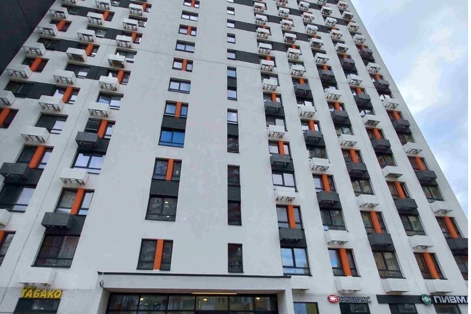 Продаётся 2-комнатная квартира, 70.4 м²