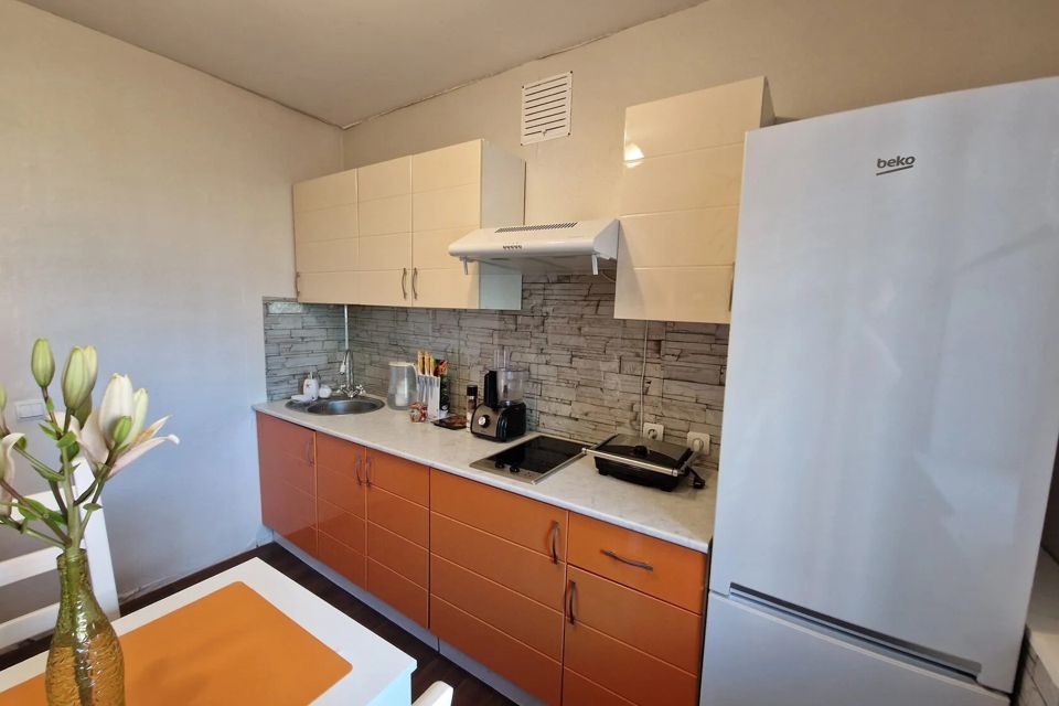 Продаётся 2-комнатная квартира, 49.3 м²