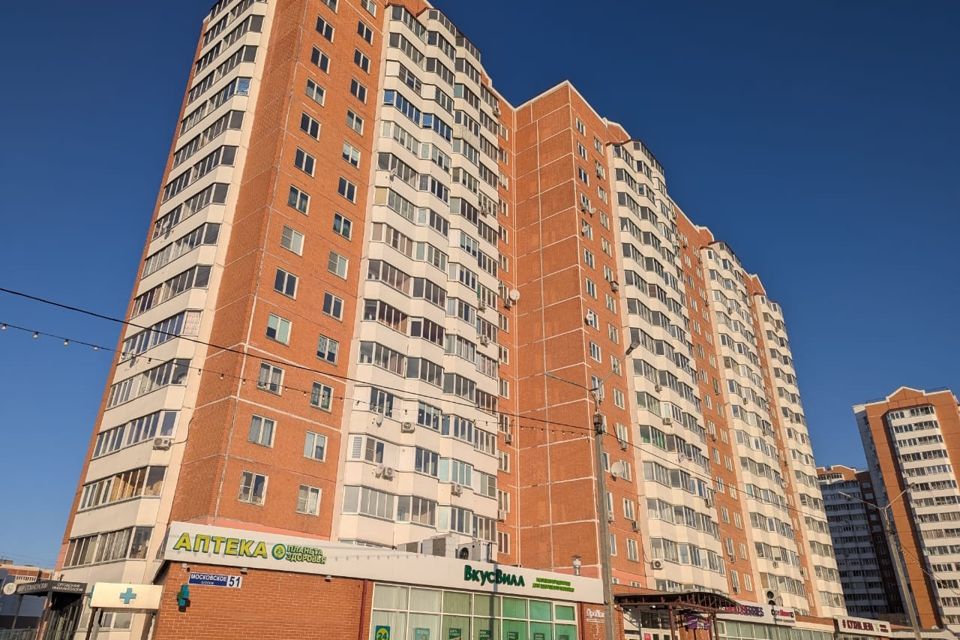 Продаётся 1-комнатная квартира, 42 м²