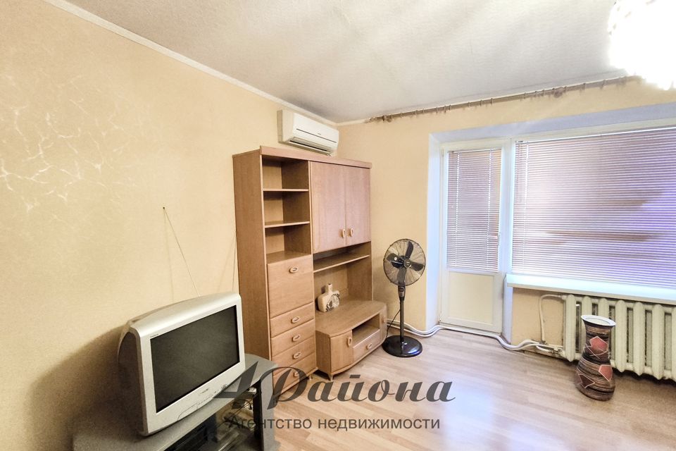 Продаётся 3-комнатная квартира, 72 м²