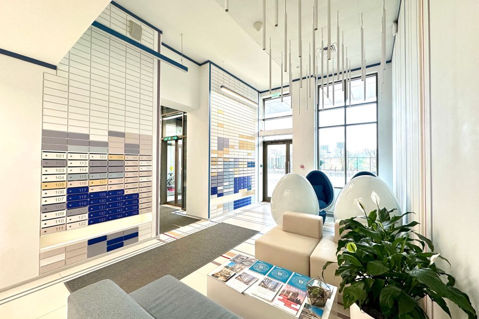 Продаётся 3-комнатная квартира, 97.3 м²