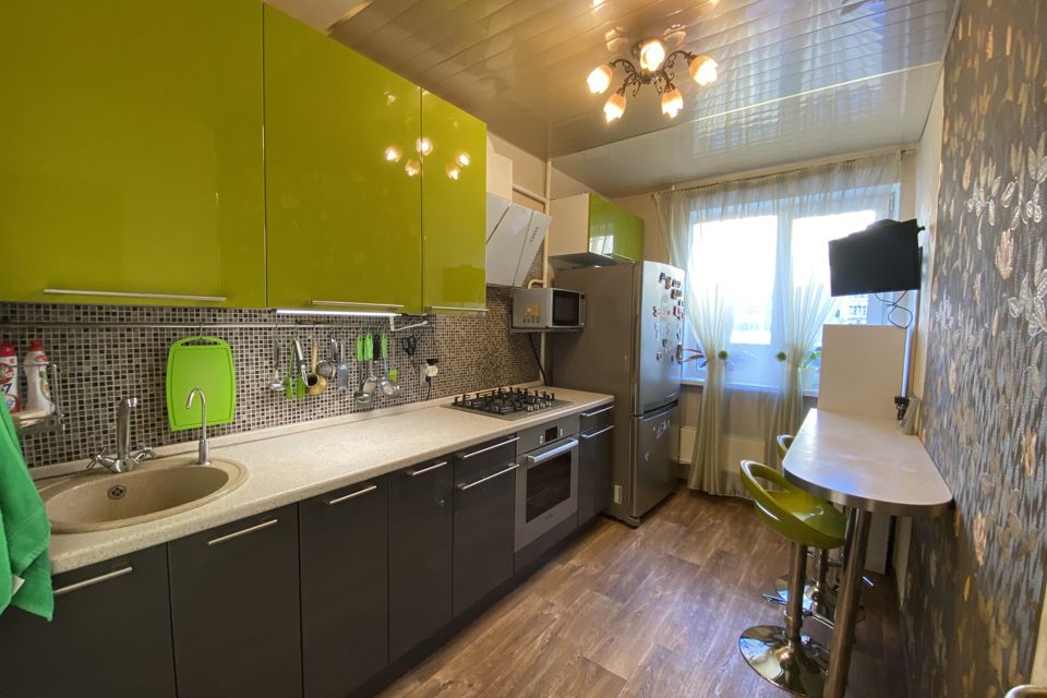 Продаётся 3-комнатная квартира, 64.5 м²