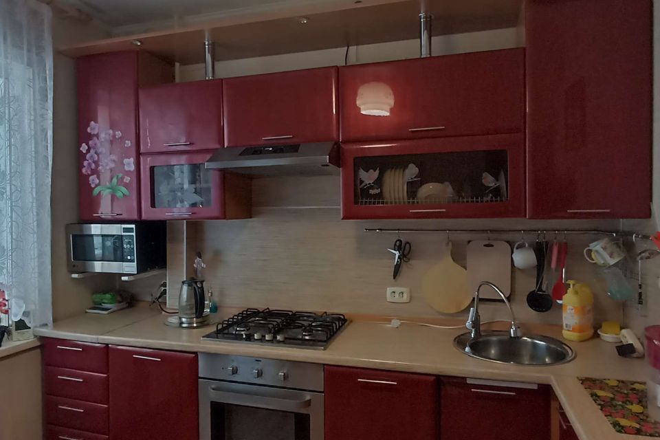 Продаётся 3-комнатная квартира, 63.7 м²
