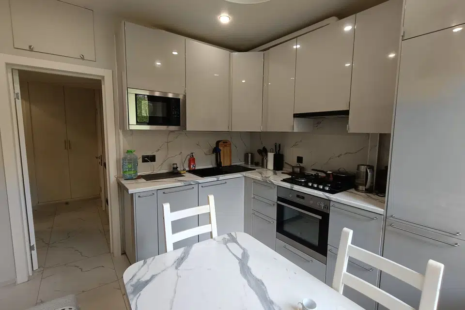 Продаётся 2-комнатная квартира, 57 м²
