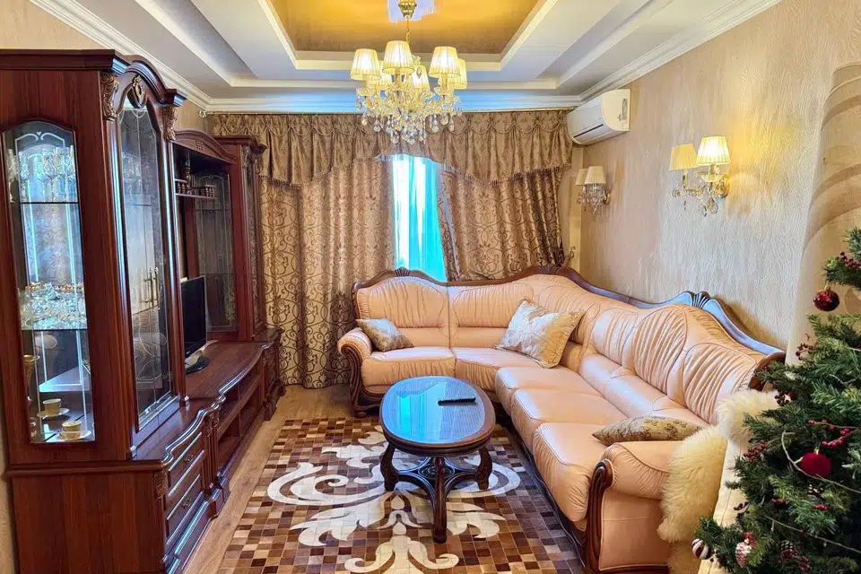 Продаётся 2-комнатная квартира, 75 м²