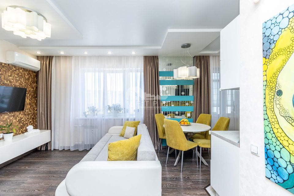 Продаётся 3-комнатная квартира, 70 м²
