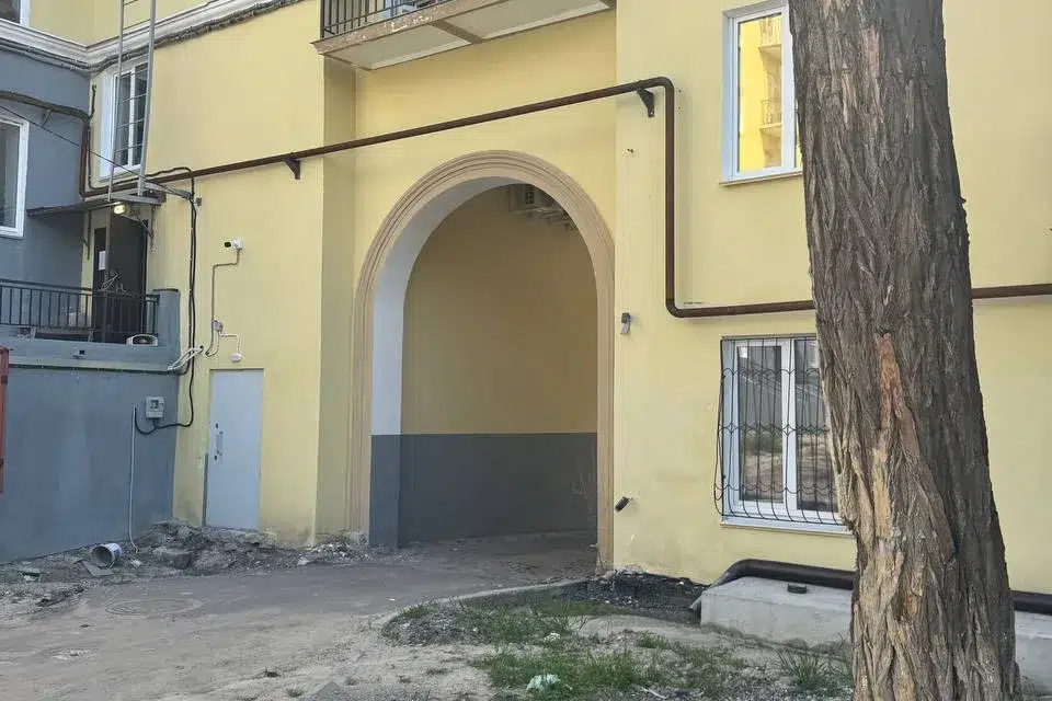 Продаётся 2-комнатная квартира, 56.9 м²